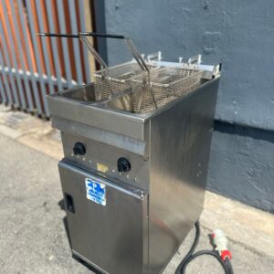 Valentine Twin Tank Twin Basket Free Standing Electric Fryer Evo 2200
